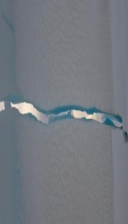 File:Crack in ice wall.JPG