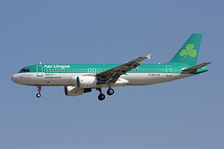 Aer Lingus Airbus A320-214 EI-DEO "St Senan" (26285838100).jpg