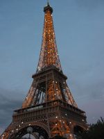 effel tower in paris