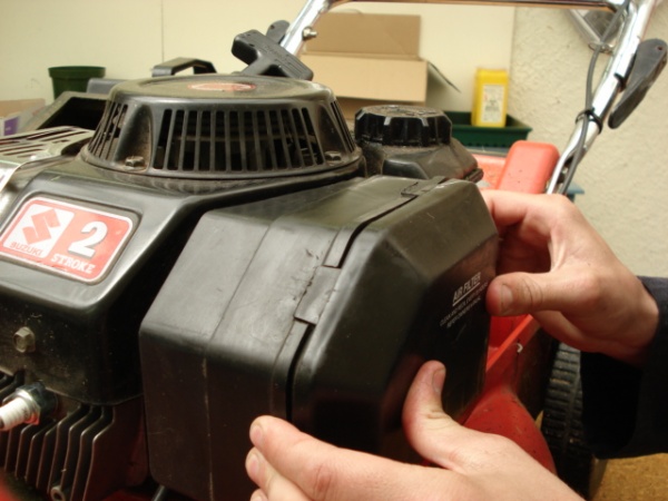 Check and service 2 and 4 stroke small engines - WikiEducator