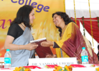 sunita with Dean of Colleges, DU