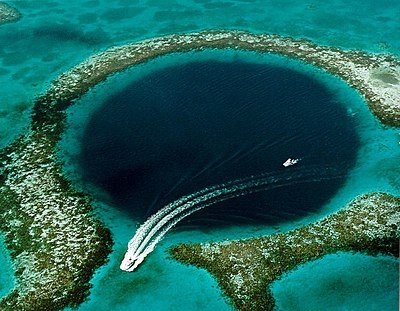 The Blue Hole- Beautiful Atoll on Belize's Barrier Reef