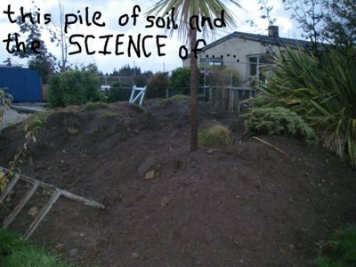 This pile of soil.JPG