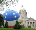 Balloon and Capitol of Kentucky 485925713.jpg